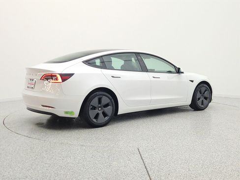 Used 2023 Tesla Model 3 Standard Range RWD image 5