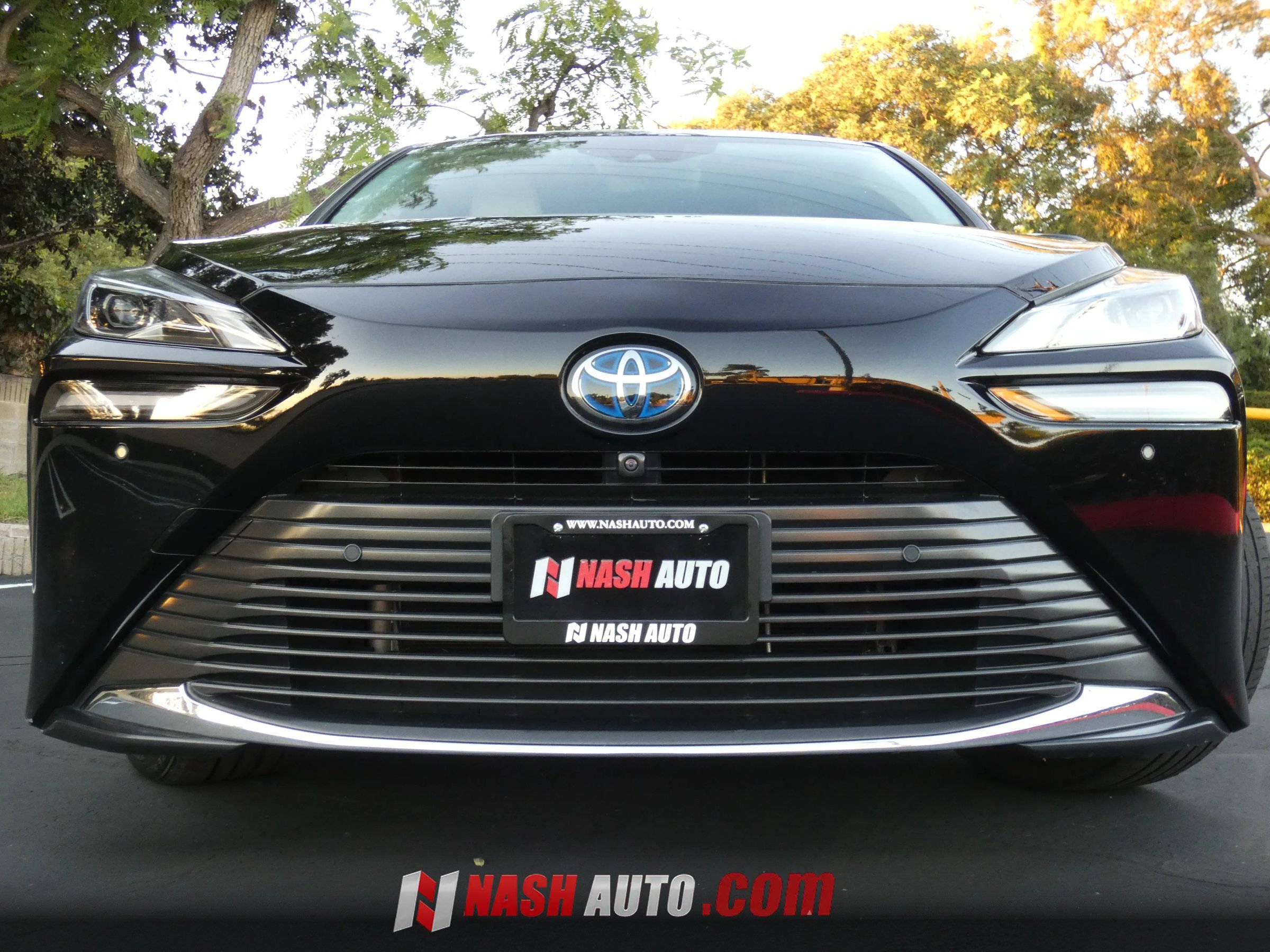 Used 2021 Toyota Mirai RWD image 16