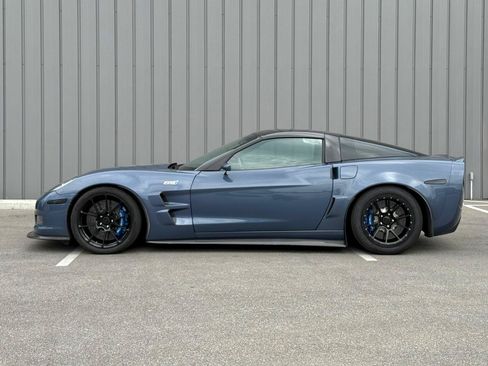 Used 2011 Chevrolet Corvette ZR1 w/ Preferred Equipment Group RWD image 8