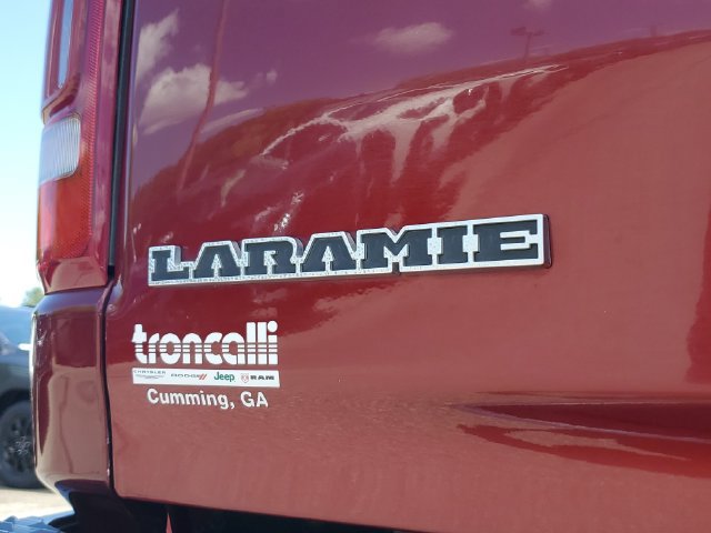 Used 2022 RAM 1500 Laramie AWD/4WD image 9