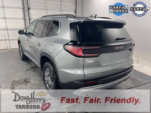 Used 2025 GMC Acadia Elevation image 6