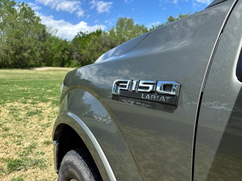 Used 2019 Ford F150 Lariat w/ Equipment Group 502A Luxury image 8