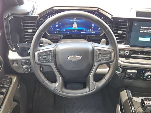 Certified 2022 Chevrolet Silverado 1500 ZR2 AWD/4WD image 22