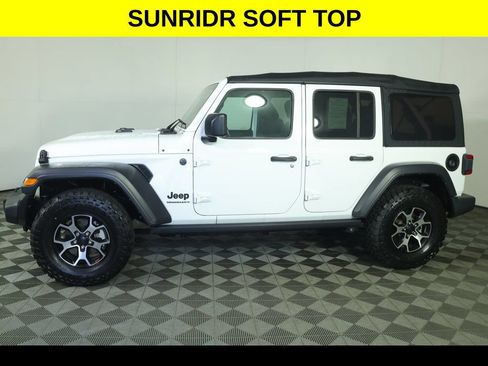 Used 2023 Jeep Wrangler Unlimited Sport AWD/4WD image 5
