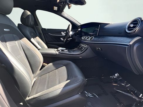 Used 2019 Mercedes-Benz E 53 AMG 4MATIC Sedan image 26