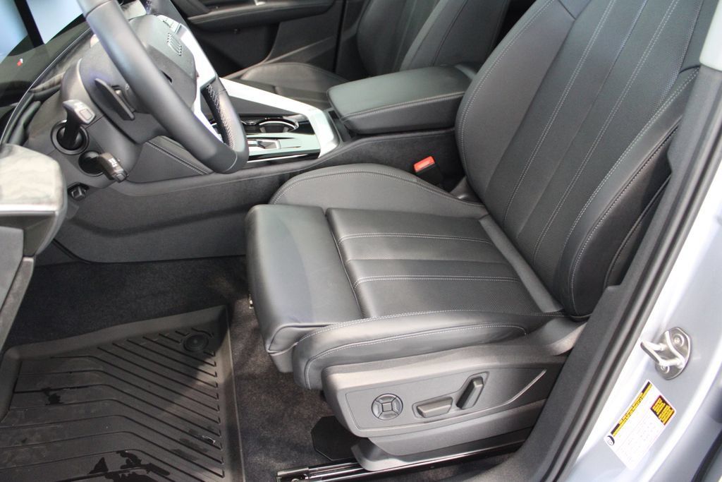 New 2026 Audi Q5 Premium Plus AWD/4WD image 9