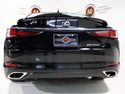 Used 2022 Lexus ES 350 w/ Premium Package image 27