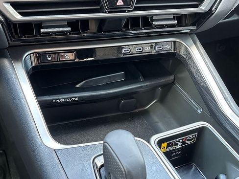 Used 2026 Lexus TX 500h AWD w/ Technology Package image 26