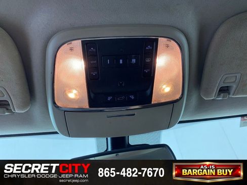 Used 2015 Jeep Grand Cherokee Summit w/ Platinum Series Group AWD/4WD image 20