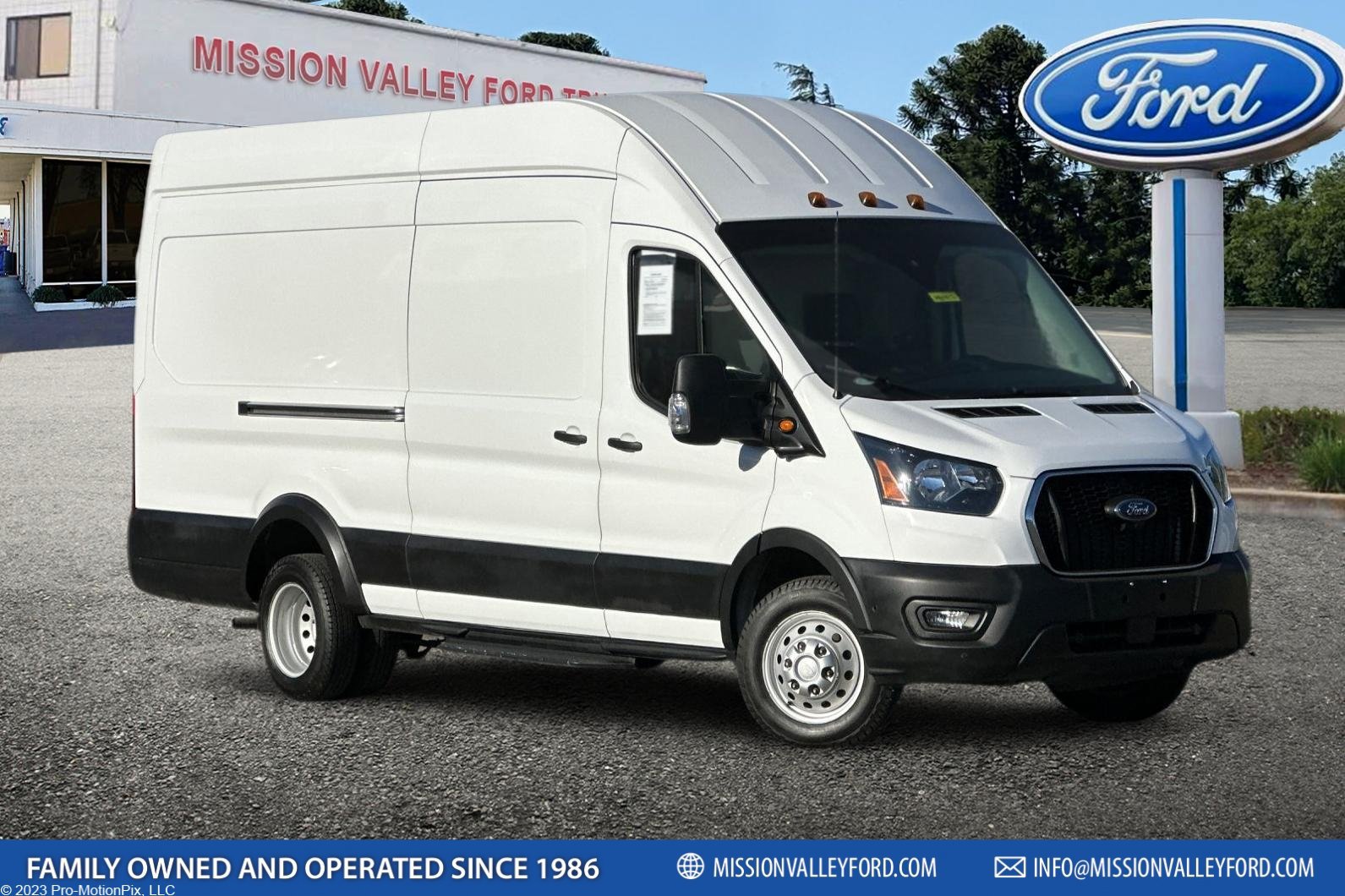 Used 2022 Ford Transit 350 148 High Roof Extended DRW w/ Upfitter Package RWD image 1