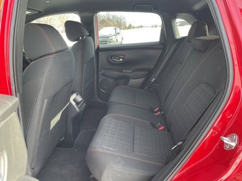 Used 2025 Honda HR-V Sport image 9