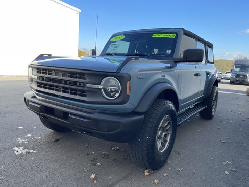 Used 2022 Ford Bronco 4-Door image 4