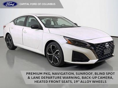 Used 2023 Nissan Altima 2.5 SR w/ SR Premium Package