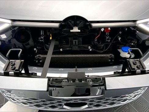 New 2025 Volkswagen ID. Buzz Pro S image 11