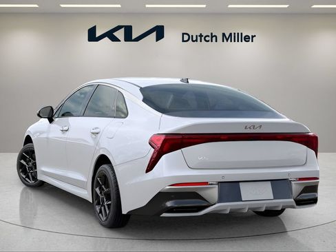 Used 2025 Kia K5 LXS FWD image 3