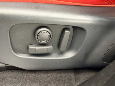 Used 2018 Land Rover Range Rover Sport Supercharged image 18