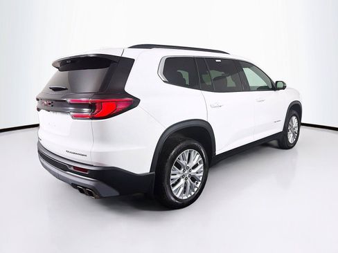 Used 2026 GMC Acadia Elevation w/ Elevation Premium Package AWD/4WD image 11