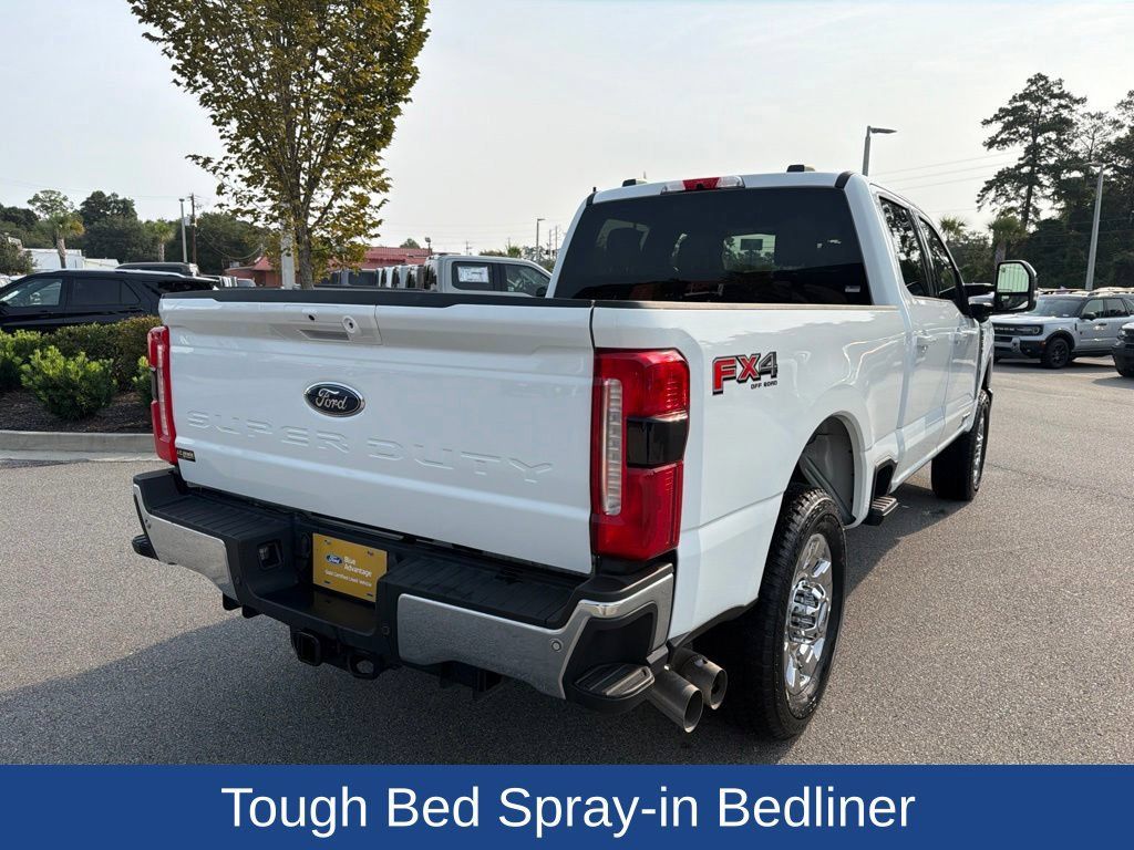 Used 2026 Ford F350 Lariat w/ FX4 Off-Road Package AWD/4WD image 8