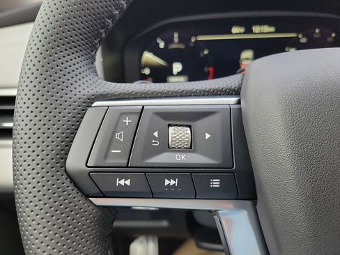 New 2025 Mitsubishi Outlander AWD image 18