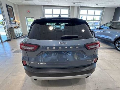 Certified 2024 Ford Escape Platinum AWD/4WD image 4