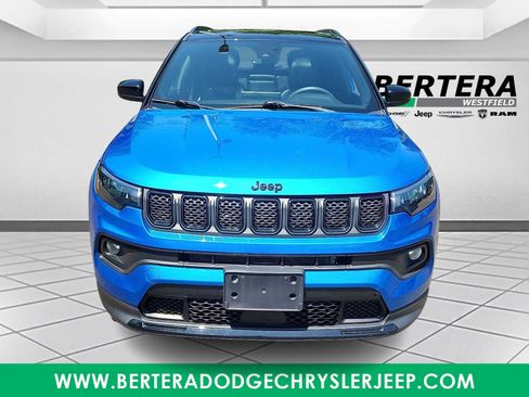 Certified 2023 Jeep Compass Latitude w/ Sun and Sound Group AWD/4WD image 2