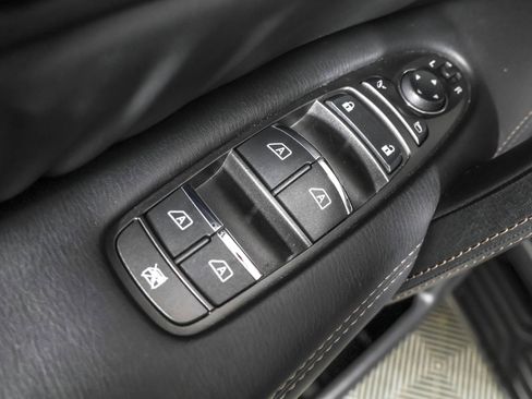 Used 2024 Nissan Armada Platinum w/ Captain's Chairs Package image 36