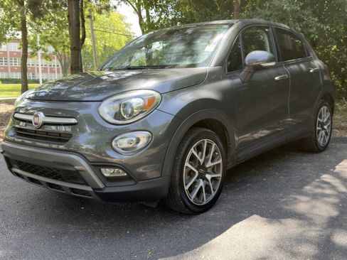 Used 2018 FIAT 500X Trekking FWD image 3