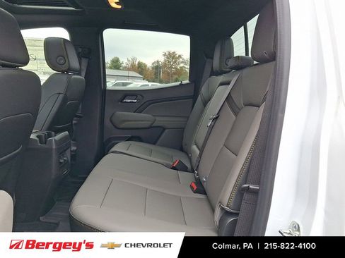 New 2026 Chevrolet Colorado ZR2 w/ Technology Package image 7