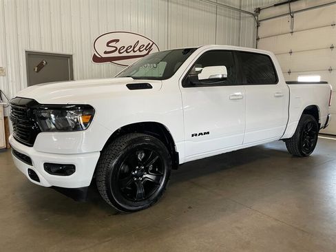 Used 2020 RAM 1500 Big Horn AWD/4WD image 1