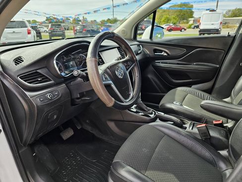 Used 2017 Buick Encore Sport Touring image 6