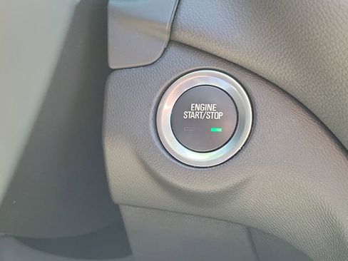 Certified 2023 Chevrolet Equinox LT image 23