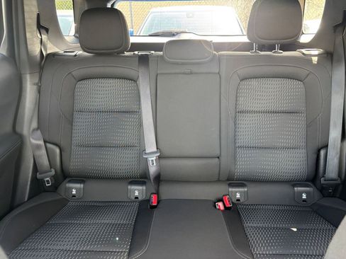 Used 2025 Chevrolet Equinox LT FWD image 38