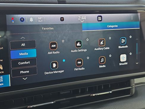 Used 2025 Jeep Wrangler Sport image 19