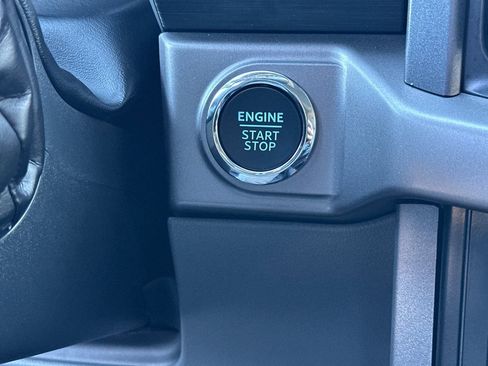 New 2025 Ford F150 XLT w/ Equipment Group 303A High image 22