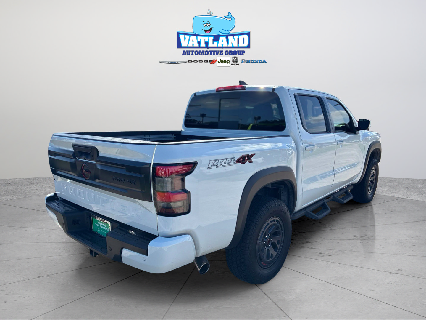 Used 2025 Nissan Frontier PRO-4X w/ Pro Convenience Package AWD/4WD image 5