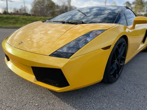 Used 2006 Lamborghini Gallardo Spyder AWD/4WD image 13
