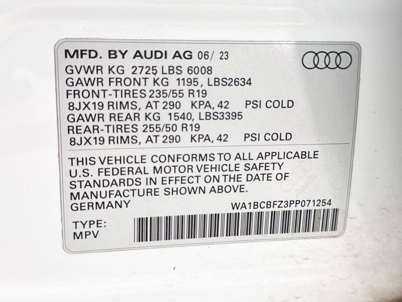 Used 2023 Audi Q4 e-tron Premium Plus w/ Premium Plus RWD image 37