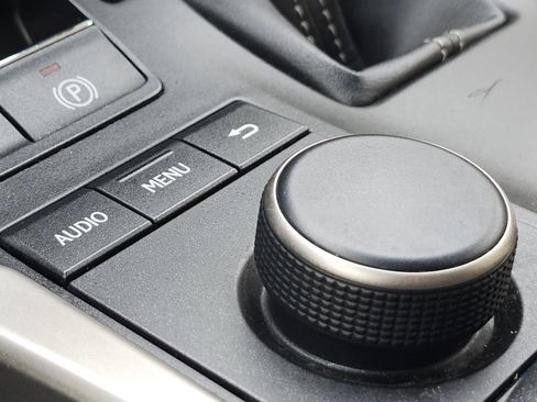 Used 2016 Lexus NX 200t FWD image 31