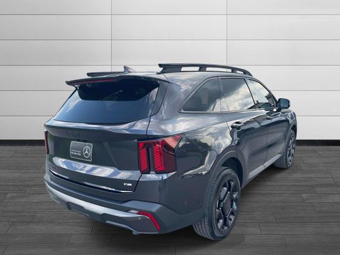 Used 2025 Kia Sorento SX Prestige AWD/4WD image 3