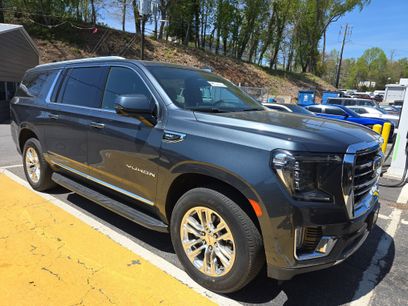 Used 2021 GMC Yukon XL SLT w/ SLT Luxury Plus Package