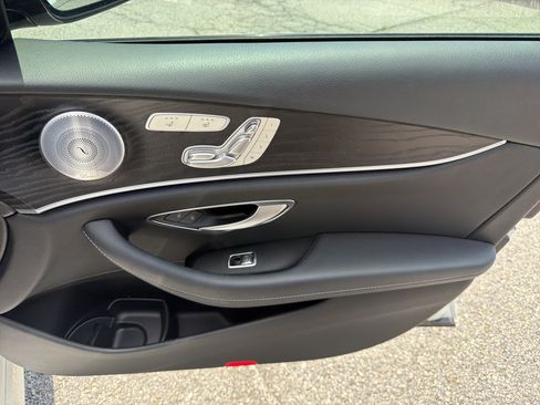 Used 2020 Mercedes-Benz E 350 Sedan image 15