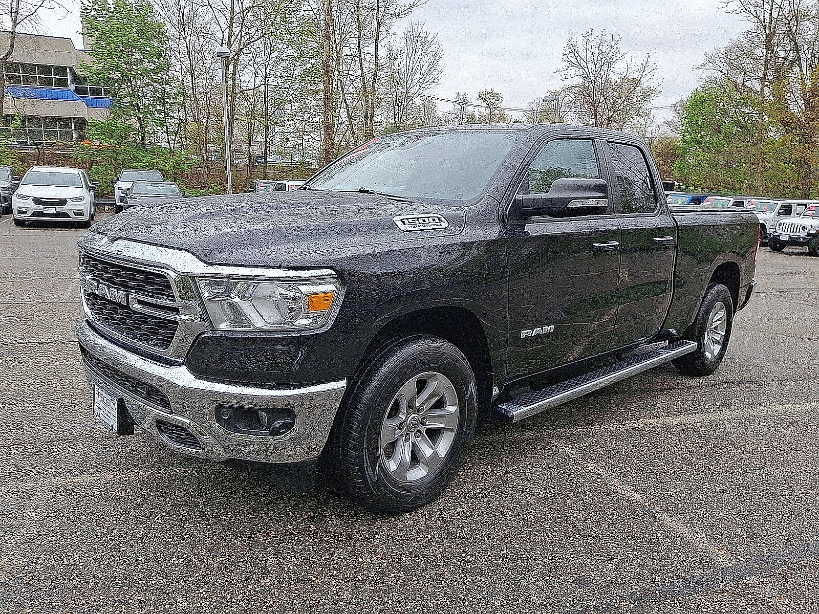 Used 2022 RAM 1500 Big Horn AWD/4WD image 3