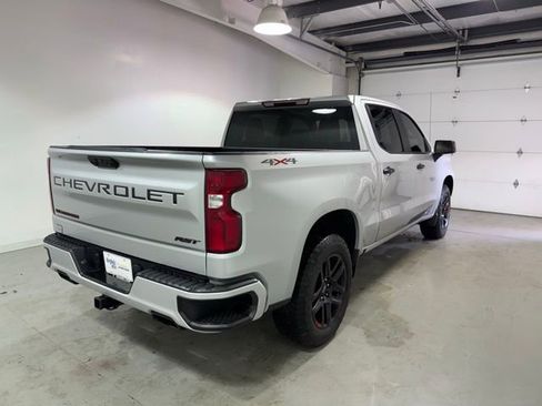 Certified 2022 Chevrolet Silverado 1500 RST w/ Redline Edition AWD/4WD image 6