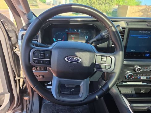 Certified 2025 Ford F350 Lariat AWD/4WD image 17
