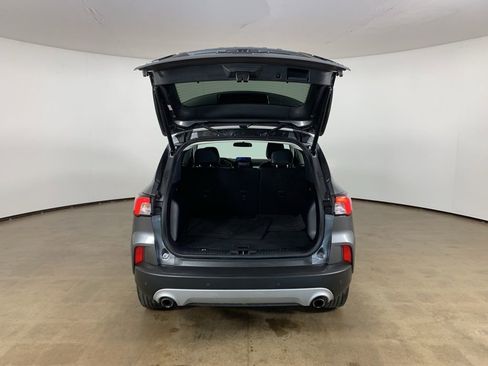 Used 2022 Ford Escape SEL image 12