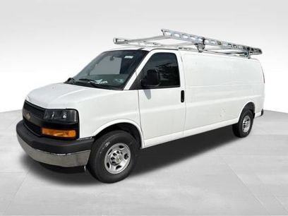 New 2026 Chevrolet Express 2500 Extended w/ Driver Convenience Package