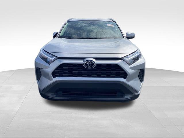 Certified 2025 Toyota RAV4 XLE AWD/4WD image 2