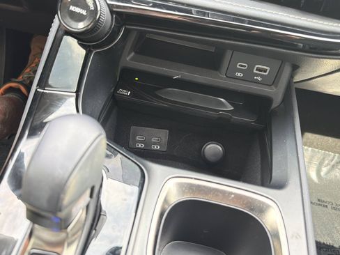 Used 2025 Lexus NX 250 FWD w/ Accessory Package (K3) image 31