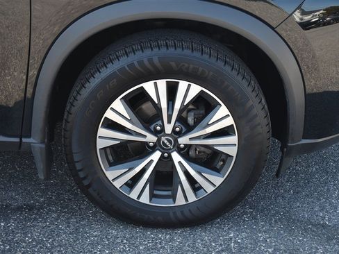 Used 2023 Nissan Rogue SV w/ SV Premium B Package AWD/4WD image 3