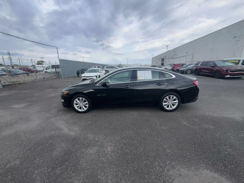 Used 2020 Chevrolet Malibu LT FWD image 8
